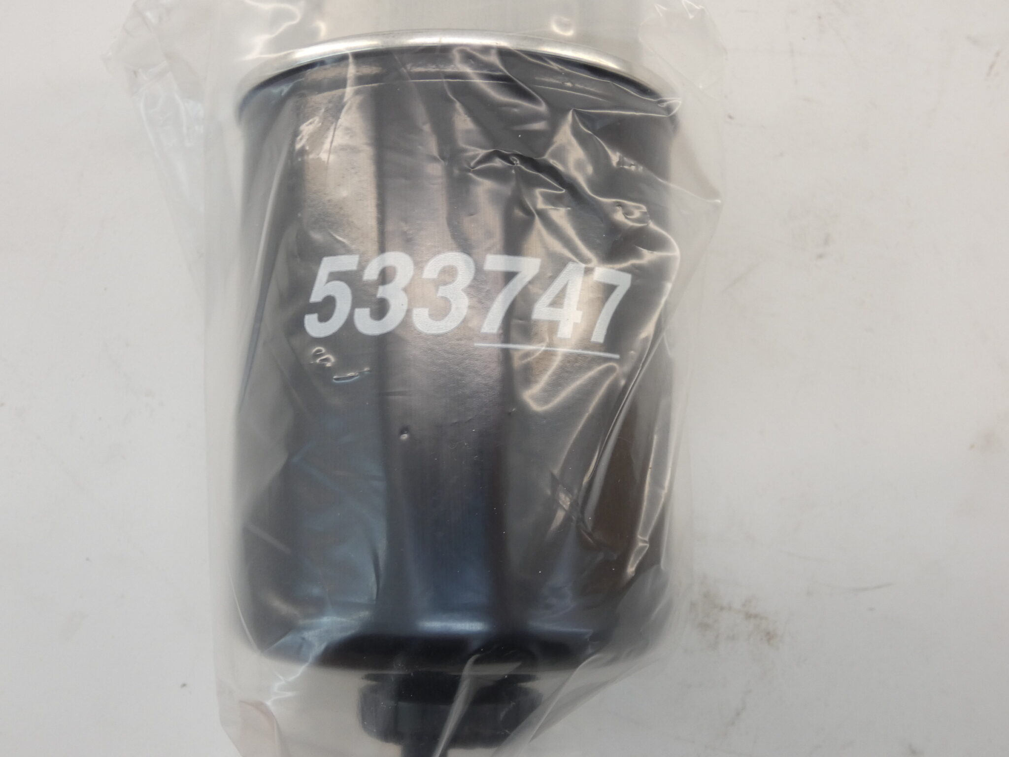 MANN-FILTER C 3747 Filtro Aria Auto – Qualità Primo Equipaggiamento – Dimensioni 371x168x34 Mm – Per Autovetture E Veicoli Commerciali