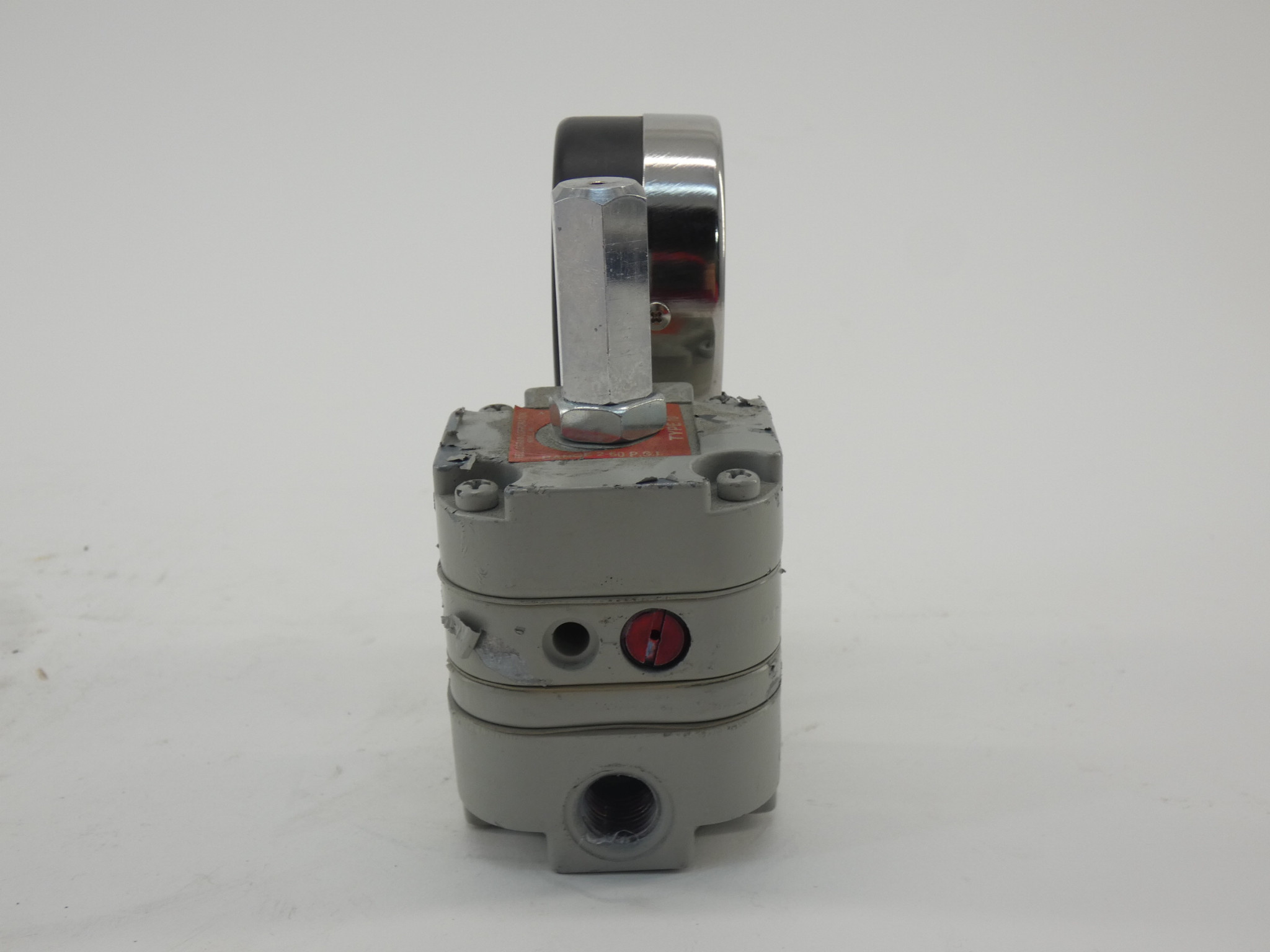 Bellofram Type 10 Air Pressure Regulator w/ Yamamoto Keiki Pressure Gauge - Image 5