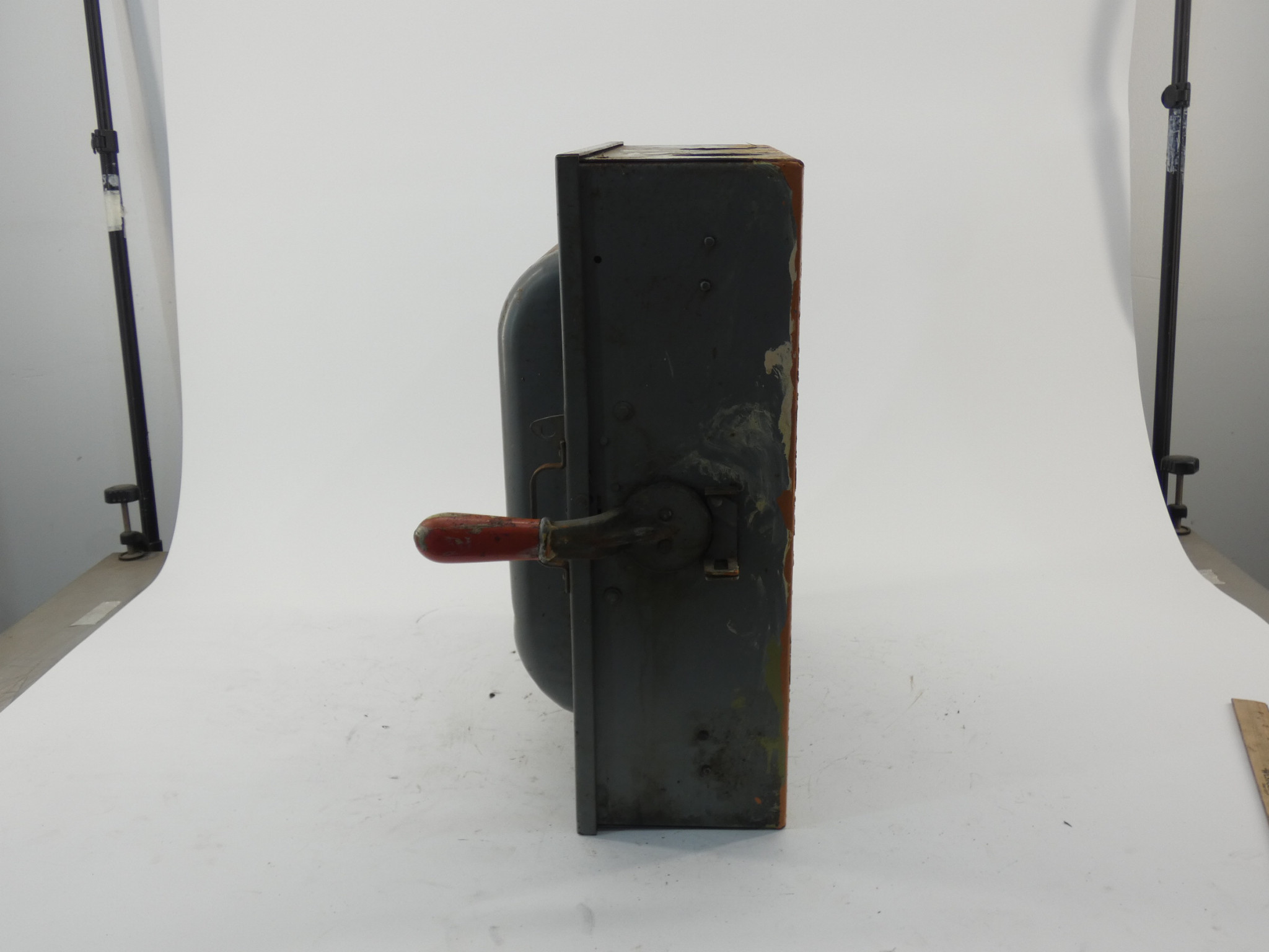 General Electric TC35364 Safety Switch 200A 3P 600VAC Type HD Style A - Image 2