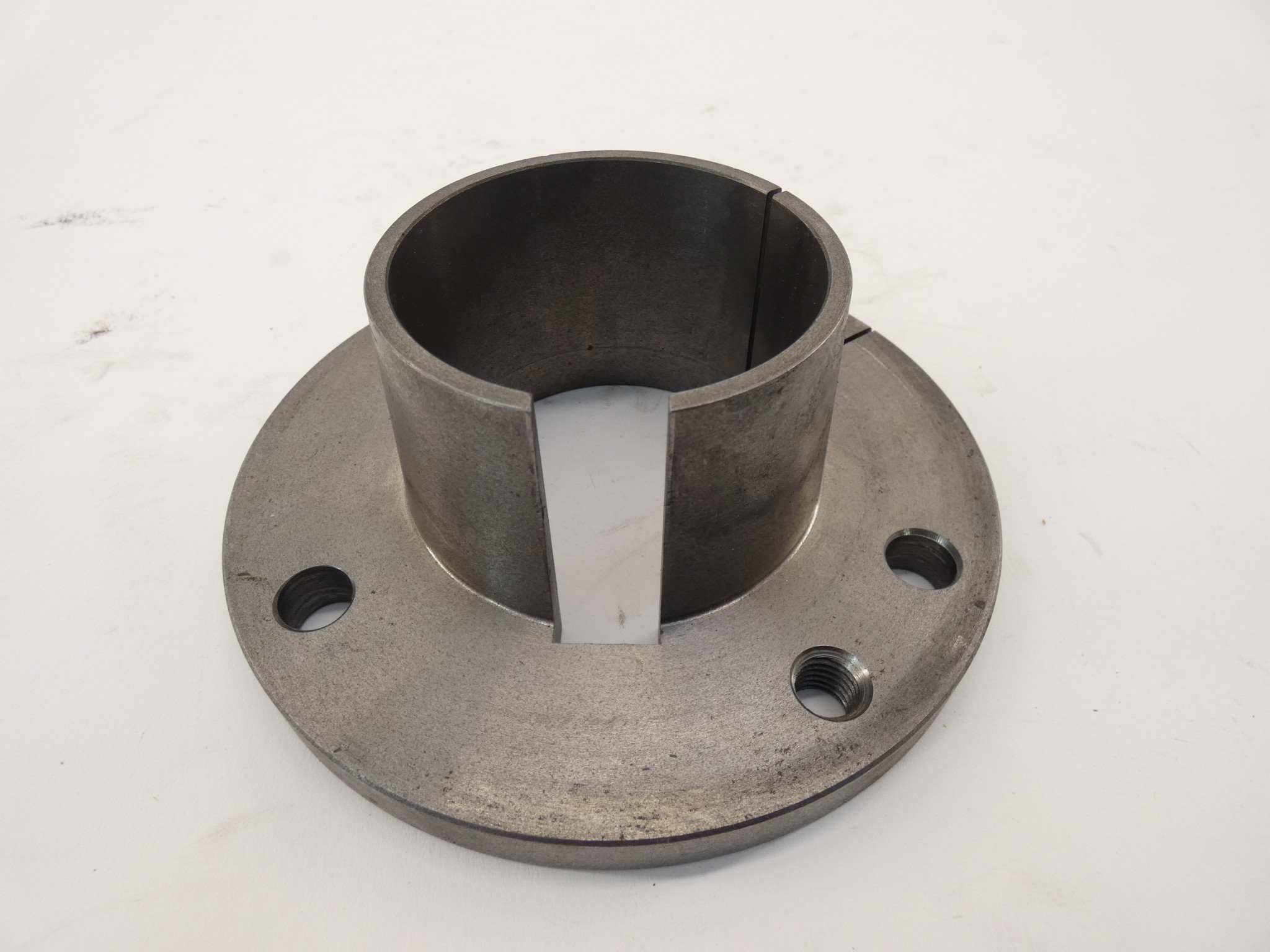 *Lot of 2* 905321 Split Taper Bushing 3/4″ Key 3″ ID – GPM Surplus