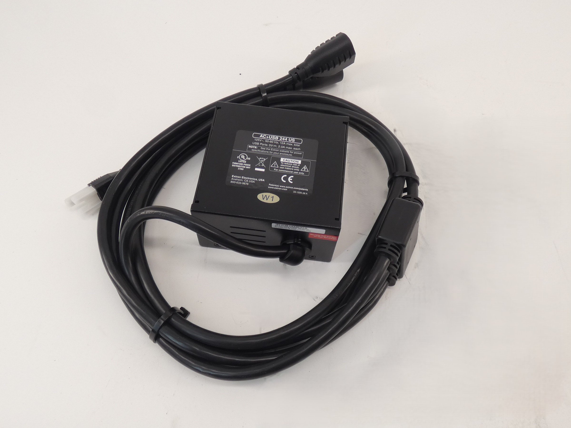Extron 60-1890-01 AC+USB 244 US Power Module 125V Cable Cubby 12A – GPM ...
