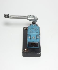 Honeywell GLAA01A2A Limit Micro Switch Roller Lever 3-Pin XLR