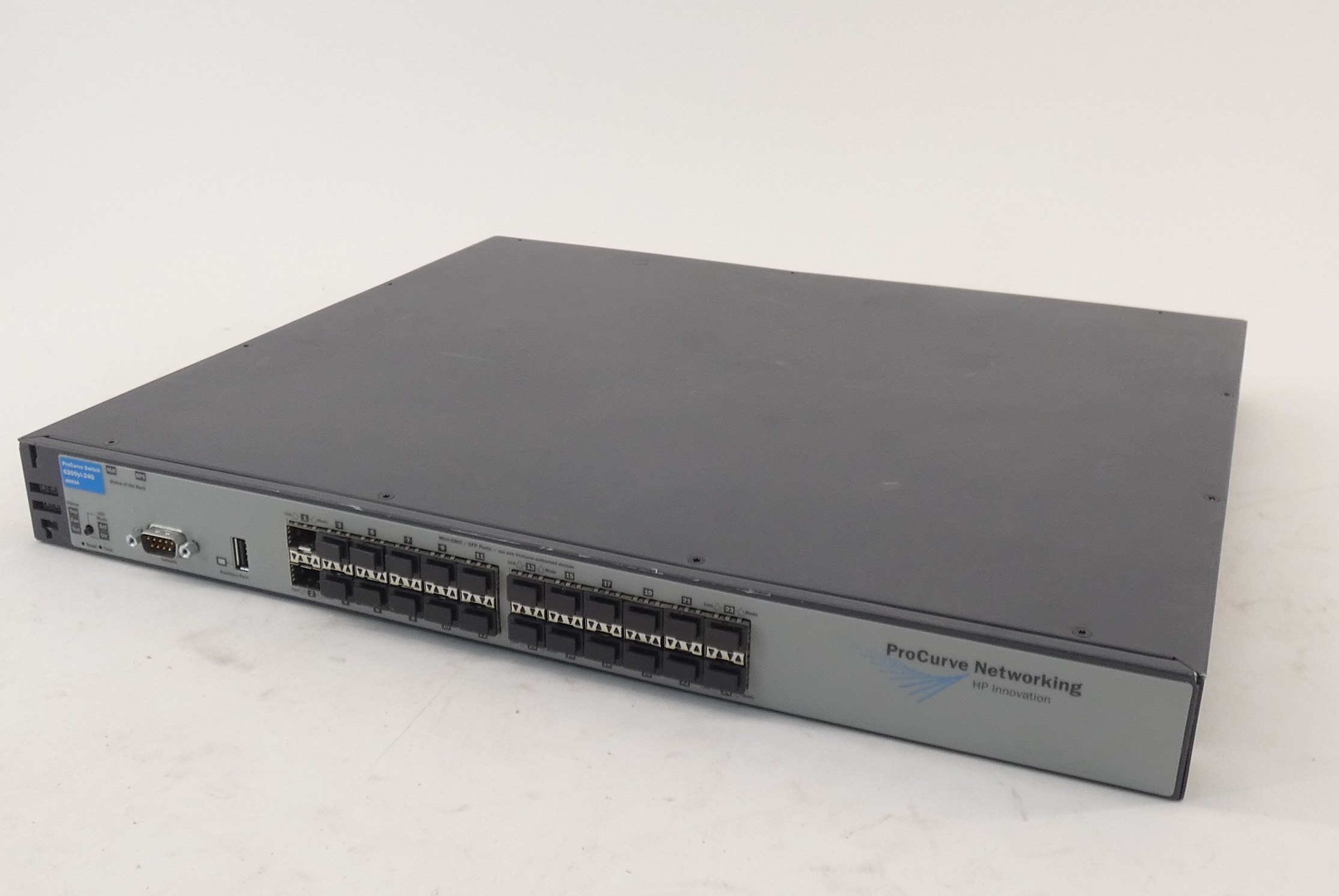 HP J8992A ProCurve 6200YL-24G 24-Port Network Switch NO Power Cord