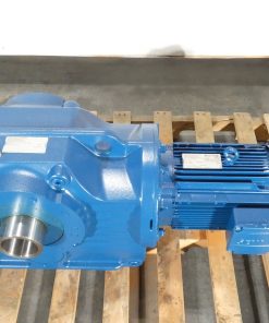 Alternative view of 5HP Sew-Eurodrive KH97 DRN100L4/ES7R Gearmotor 230/460V 1758/18RPM 3PH