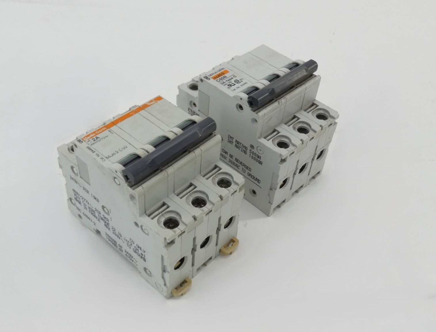*Lot of 2* Merlin Gerin 24460 Multi 9 C60 Circuit Breaker 2A 277V