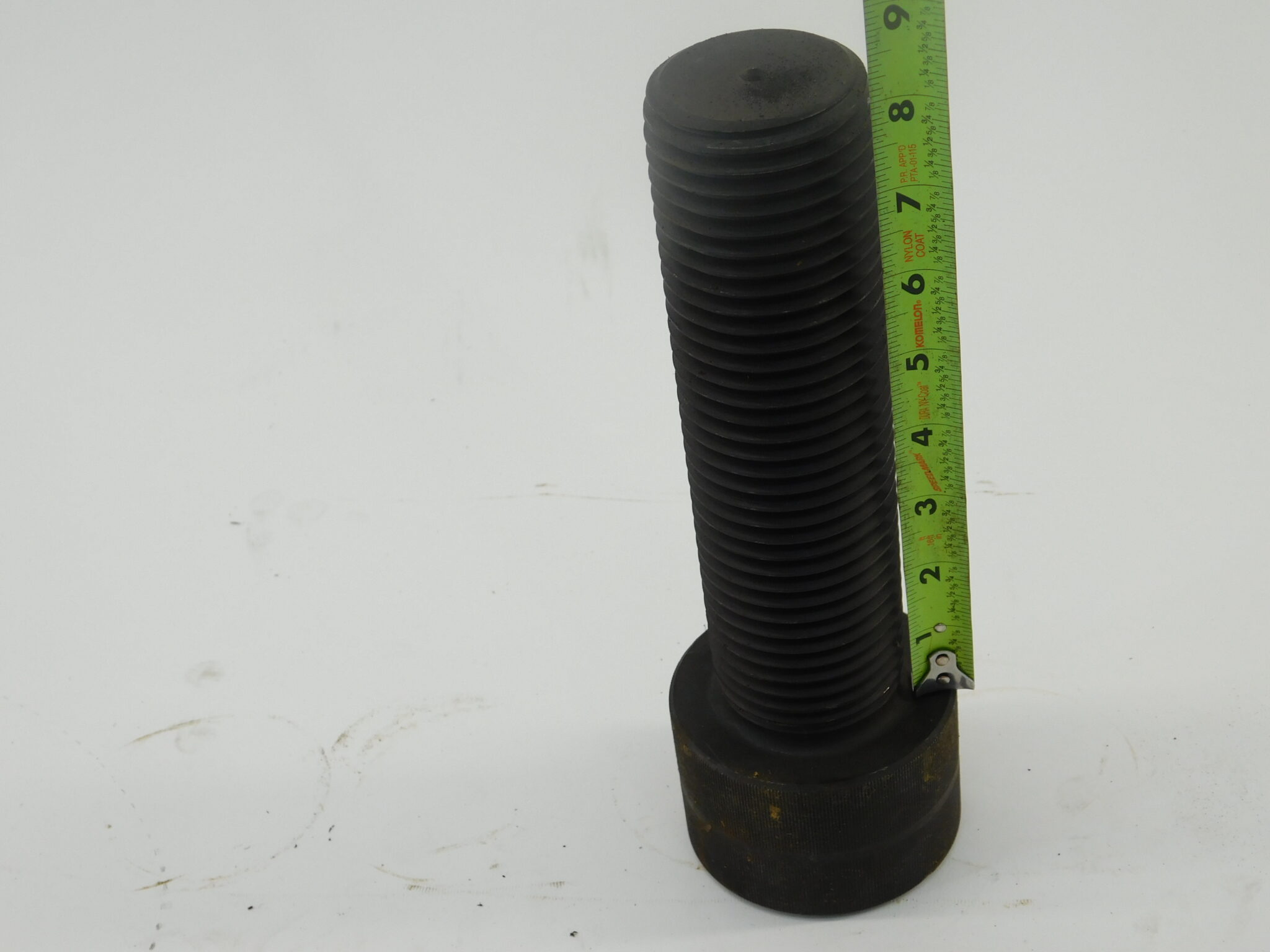 8" Large Socket Head Cap Screw", Grade 8, Thread Size 2-4.5UNC - Image 2