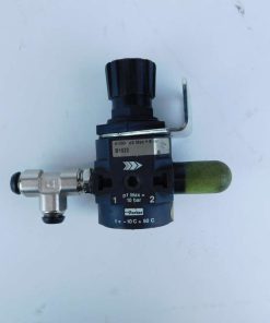 Alternative view of Parker B1522 Pressure Regulator