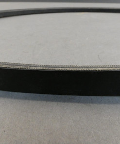 Alternative view of Cummins 3058383 V-Belt