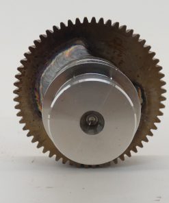 Alternative view of APV 03AP137721 Shaft w/ Gear Assembly