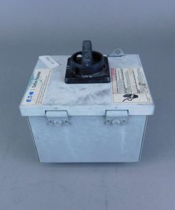 Alternative view of Eaton DR3025UG Selector Switch Box