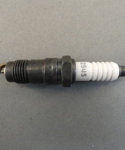 Alternative view of *Lot of 4* Autolite 2545 Spark Plug