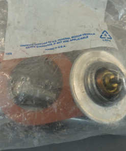 Alternative view of Mopar Motorad Thermostat